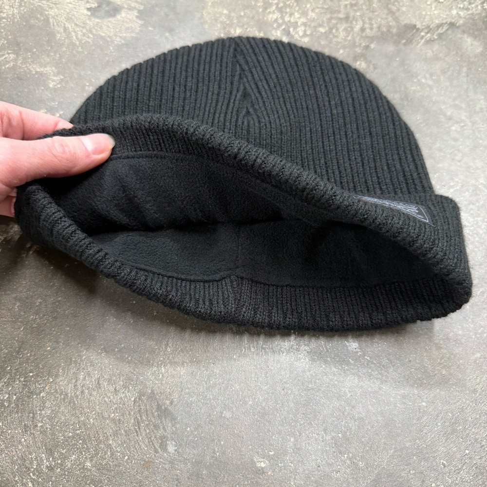 Levi’s Black Fleece Lined Knit Beanie One Size Winter Hat - Picture 4 of 9